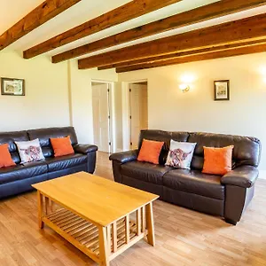 https://harvest-cottage-and-holly-barn.yorkshirehotels.net
